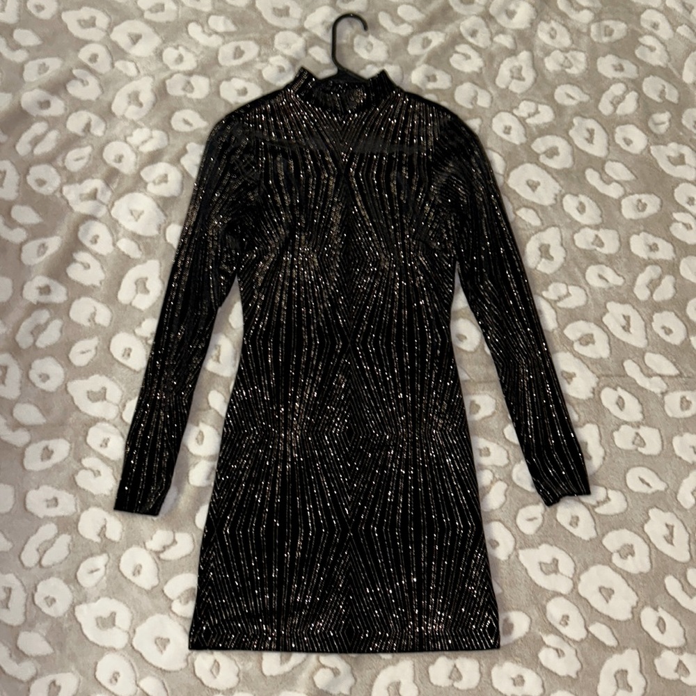 • Black sparkle Windsor formal dress •